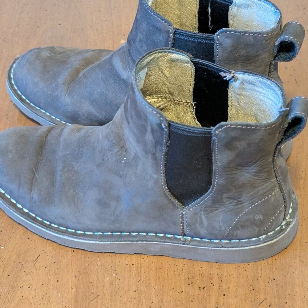 Women's LL Bean Boots, Brown, Size 9 - Picture 4 of 5